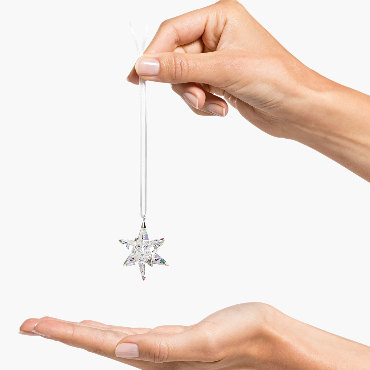 Swarovski 2024 Classic Ornament Star Shimmer Small